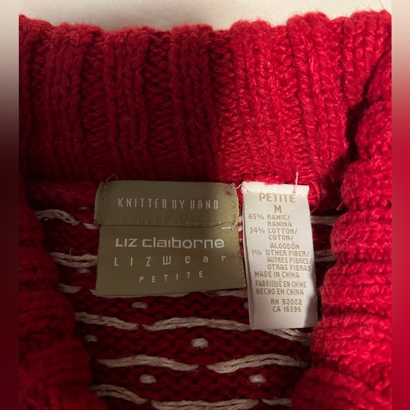 Vintage Liz Claiborne hand knit winter deer snow barn tree red Christmas sweater - Picture 5 of 5